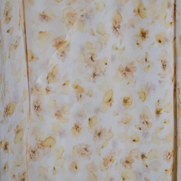 Vince Floral Asymmetrical Skirt Womens Size Medium Cream Yellow Maxi Side Zip - Picture 4 of 11